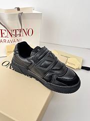 Valentino Joie de Jouer sneakers in balck - 3
