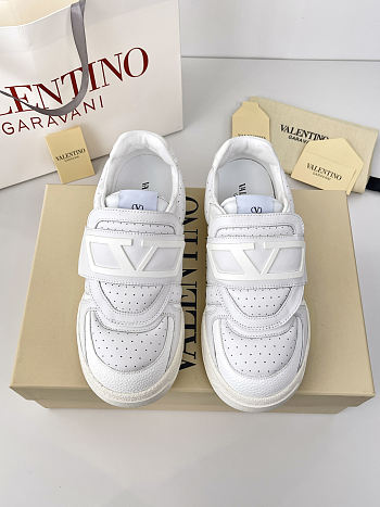 	 Valentino Joie de Jouer sneakers in white