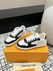 Louis Vuitton LV Stadium Sneaker Black White - 5