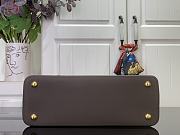 Louis Vuitton Capucines MM Souple Chocolate Brown 33x24x12cm - 5