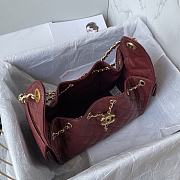 Chanel 25 Small Handbag Red Wine 30x26x14cm - 4