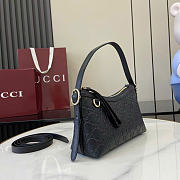 Gucci Small Emblem Shoulder Bag Black 22x14x8cm - 5