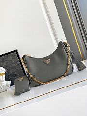 Prada Re-Edition 2005 Grey Bag 22x18x6.5cm - 1
