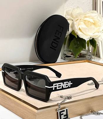 Fendi Sunglasses 02
