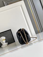 Prada Tumulte Small Black Bag 24x13x13cm - 2