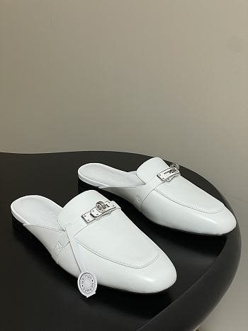 Hermes White Oz Mule
