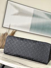 Louis Vuitton LV Sac Plat 24H Black 44x33x18cm - 2