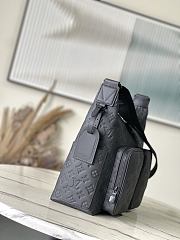 Louis Vuitton LV Hobo Cargo Black 34.5x27x19.7cm - 2