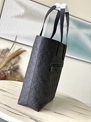 Louis Vuitton LV Excursion Tote 33x37x13cm - 3