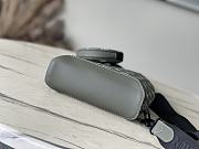 Louis Vuitton LV Duo Slingbag Green 20x42x6cm - 4