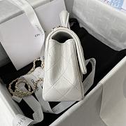 Chanel Top Handle White Lambskin 20cm - 5