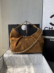 Chanel Light Brown Tote 33x26x14cm - 1