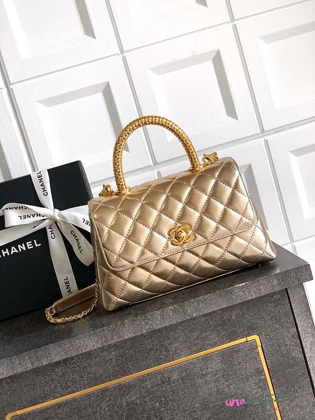 Chanel Coco Handle Gold Lambskin 23cm - 1