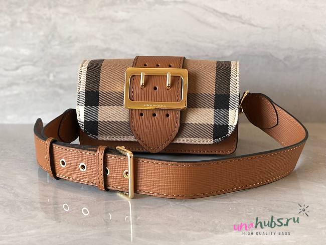 Burberry Crossbody Bag 19.5 x 5 x 12cm - 1