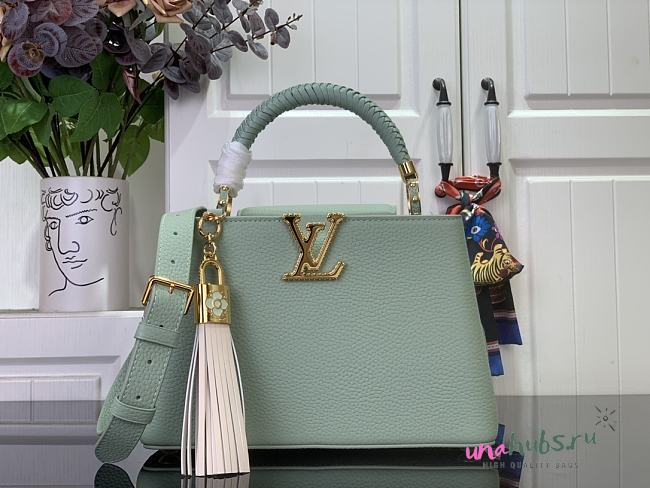 Louis Vuitton LV Capucines BB Green 27cm - 1