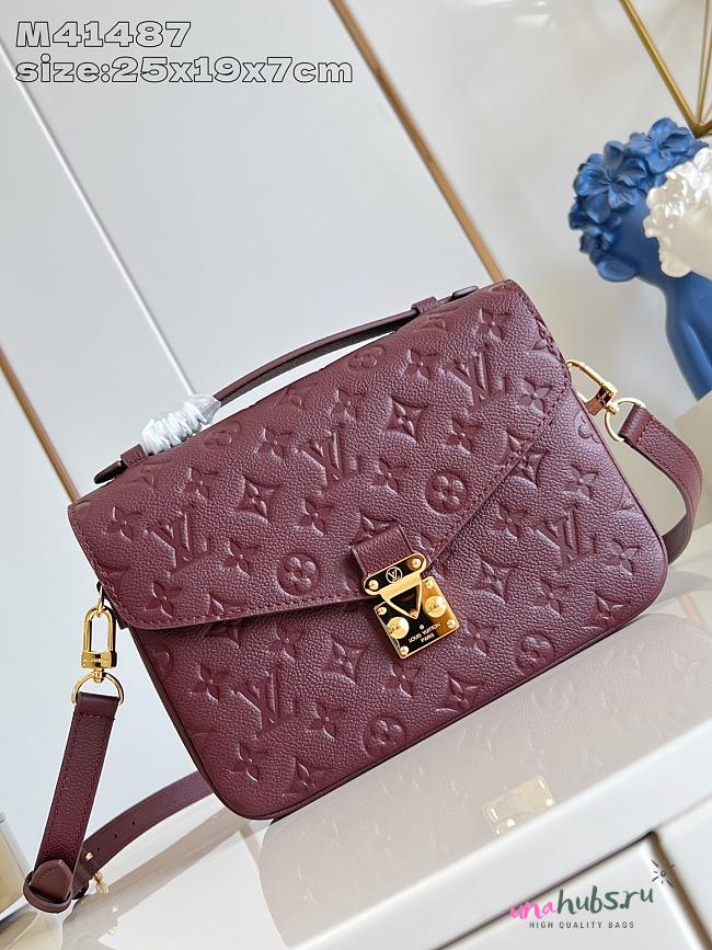 Louis Vuitton LV Pochette Metis MM Red Wine 25x19x7cm - 1