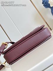 Louis Vuitton LV Pochette Metis MM Red Wine 25x19x7cm - 5