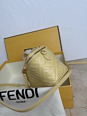 Fendi Vanity Yellow nappa leather 16x11x8cm - 4