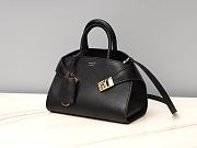 Ferragamo Hug Tote Bag Black 22x15x12cm - 3