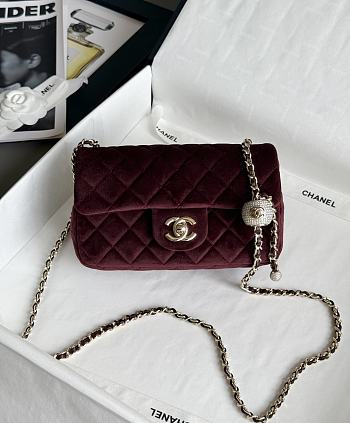 Chanel Flap Bag Red Wine Velvet 20x13x7cm