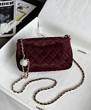 Chanel Flap Bag Red Wine Velvet 20x13x7cm - 2