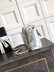 Chanel Flap Bag White Blue 24cm - 4