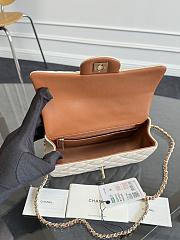 Chanel Top Handle Flap Bag Beige 20x12x6cm  - 4