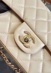 Chanel Top Handle Flap Bag Beige 20x12x6cm  - 3