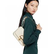 Gucci Siena Small shoulder bag White 22.5x14x8cm - 5