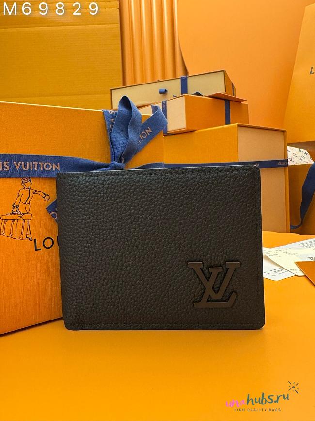 Louis Vuitton LV Multiple Wallet Black 11.5x9x1.5cm - 1