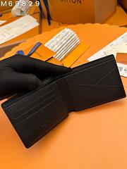 Louis Vuitton LV Multiple Wallet Black 11.5x9x1.5cm - 2