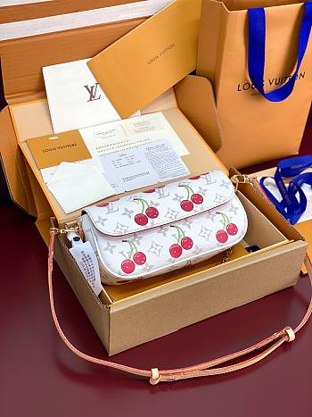 Louis Vuitton LV x TM Wallet On Chain Ivy 23.5x12x.3cm