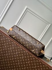 Louis Vuitton LV Vagabond Hobo 38x35x12cm - 3