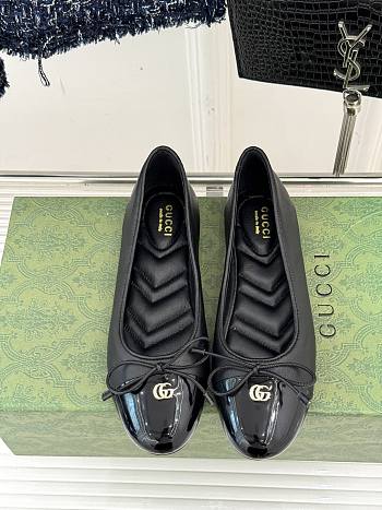 Gucci ballet flat with Double G