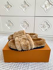 Louis Vuitton LV Comfort Mules - 3