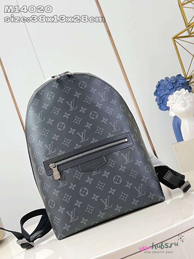 Louis Vuitton LV Backpack Discovery 38x13x8cm - 1