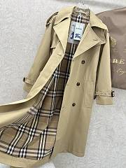 Burberry Trench - 3