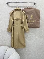 Burberry Trench - 2