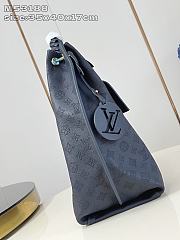 Louis Vuitton Carmel Mahina Navy Blue 35x40x17cm - 4
