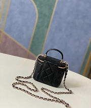 Chanel Mini Vanity Handle Black Lambskin 11x8.5x7cm - 3