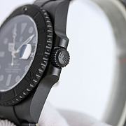 Rolex Submariner Black Watch 40mm - 2