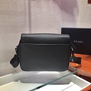Prada Black Saffiano Leather shoulder bag 24x18x6cm - 4