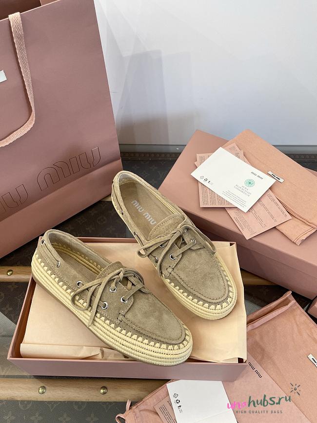 Miu Miu Suede and raffia boat shoes - 1