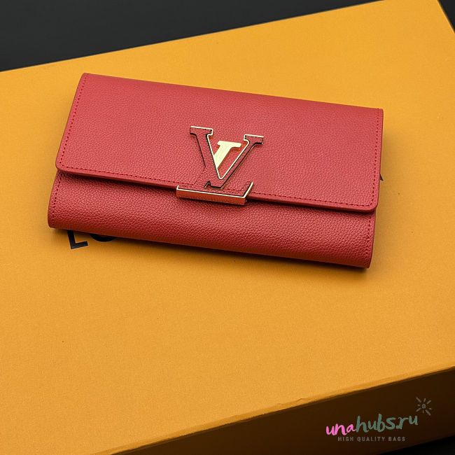 Louis Vuitton Capucines Wallet Red 19x10cm - 1