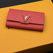 Louis Vuitton Capucines Wallet Red 19x10cm - 1