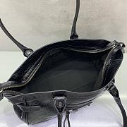 Balenciaga Le City Bag East West in black 31x19x9cm - 3