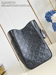 Louis Vuitton LV Avenue MM Black 38.5x24x15cm - 3