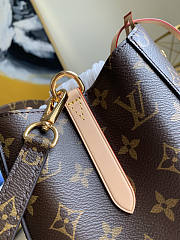 Louis Vuitton LV Montaigne MM Empreinte Monogram 33x23x15cm - 3