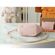 Louis Vuitton Blossom PM Perforated Mahina Pink 20x12.5x20cm - 5