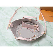 Louis Vuitton Blossom PM Perforated Mahina Pink 20x12.5x20cm - 2